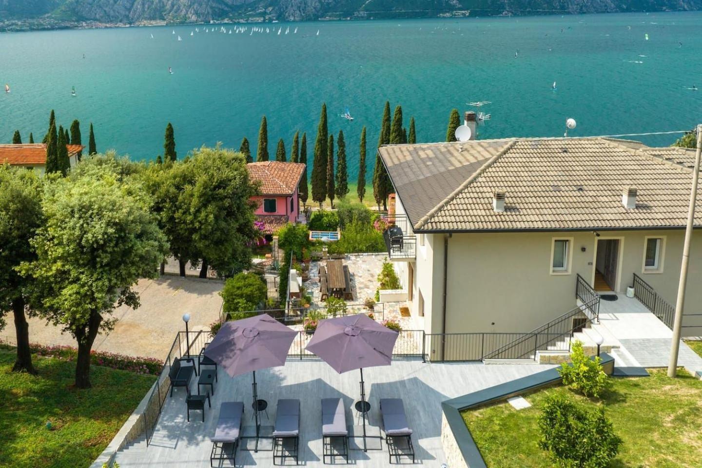 Finestra Sul Lago Malcesine Apt Riva Экстерьер фото