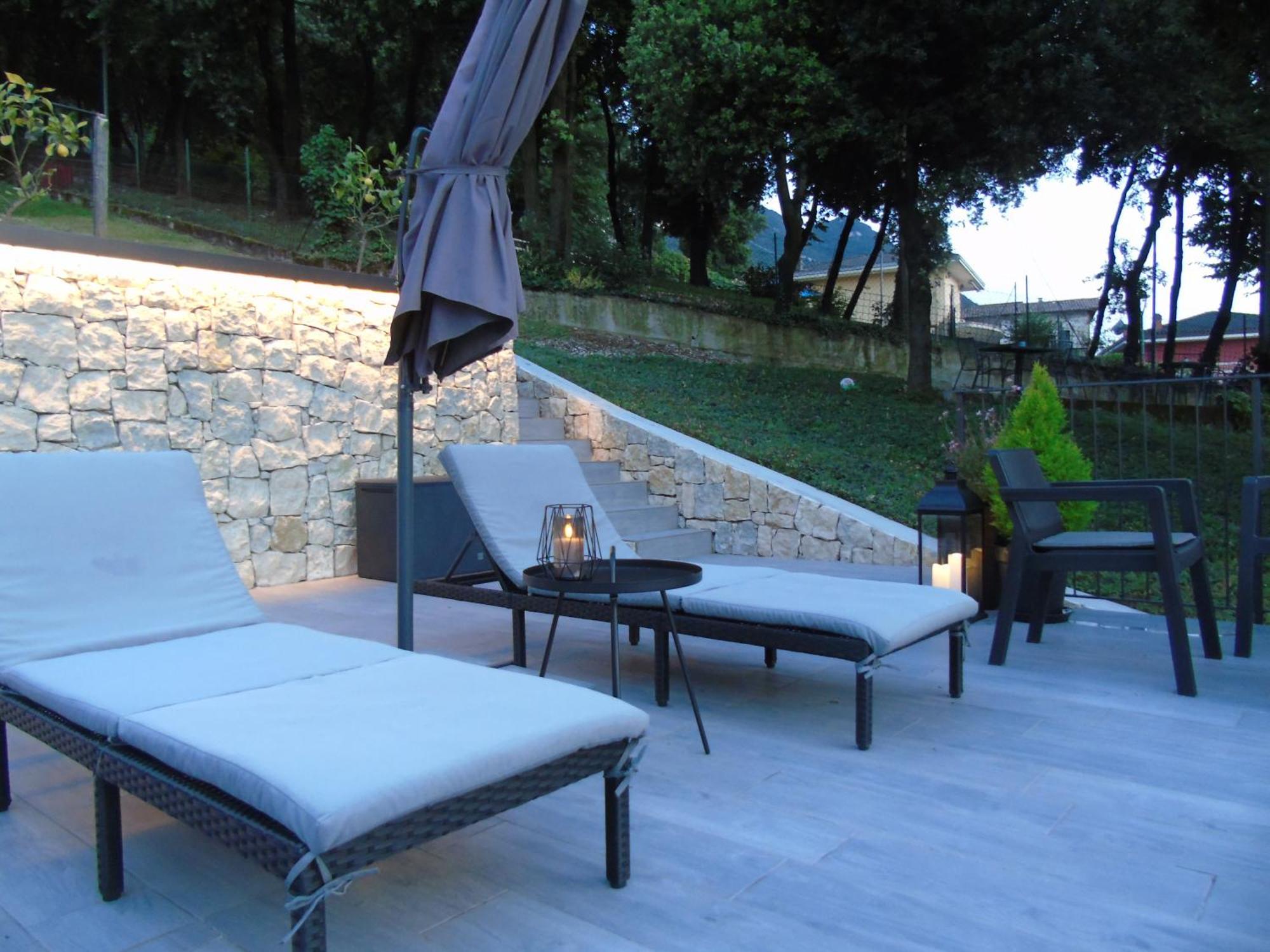 Finestra Sul Lago Malcesine Apt Riva Экстерьер фото